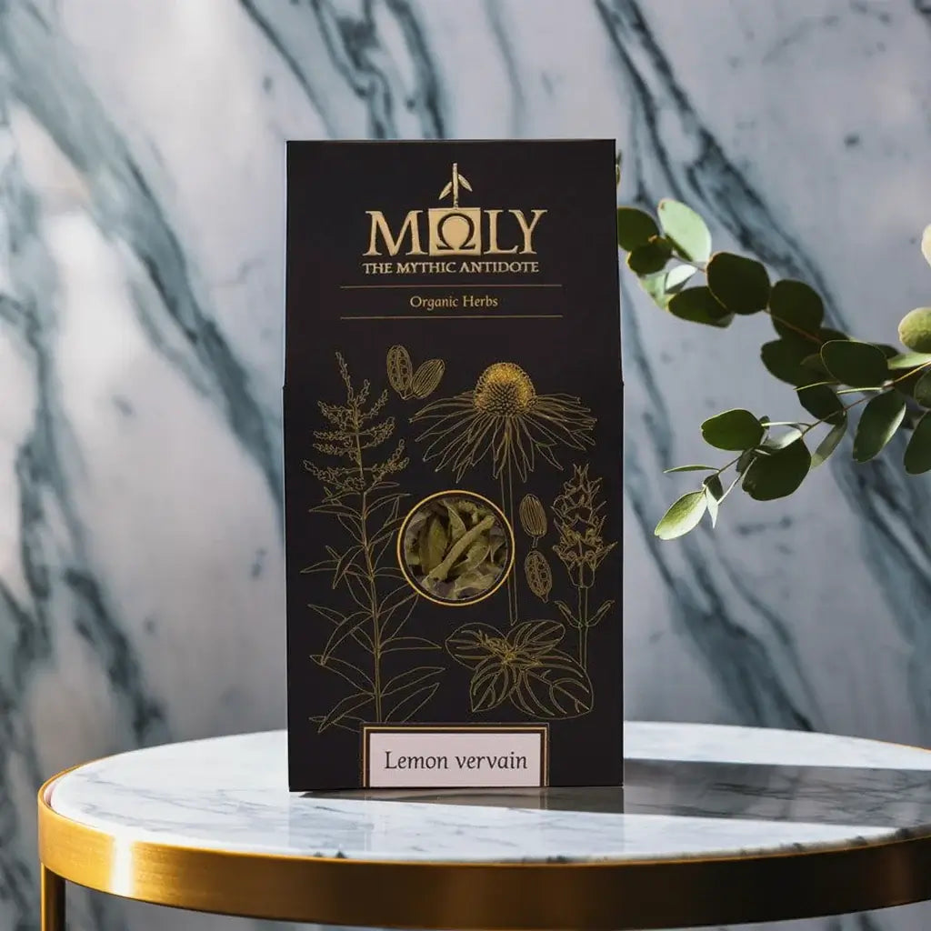 Moly Verpackung mit Zitronenverbene bio auf einem Marmortisch.