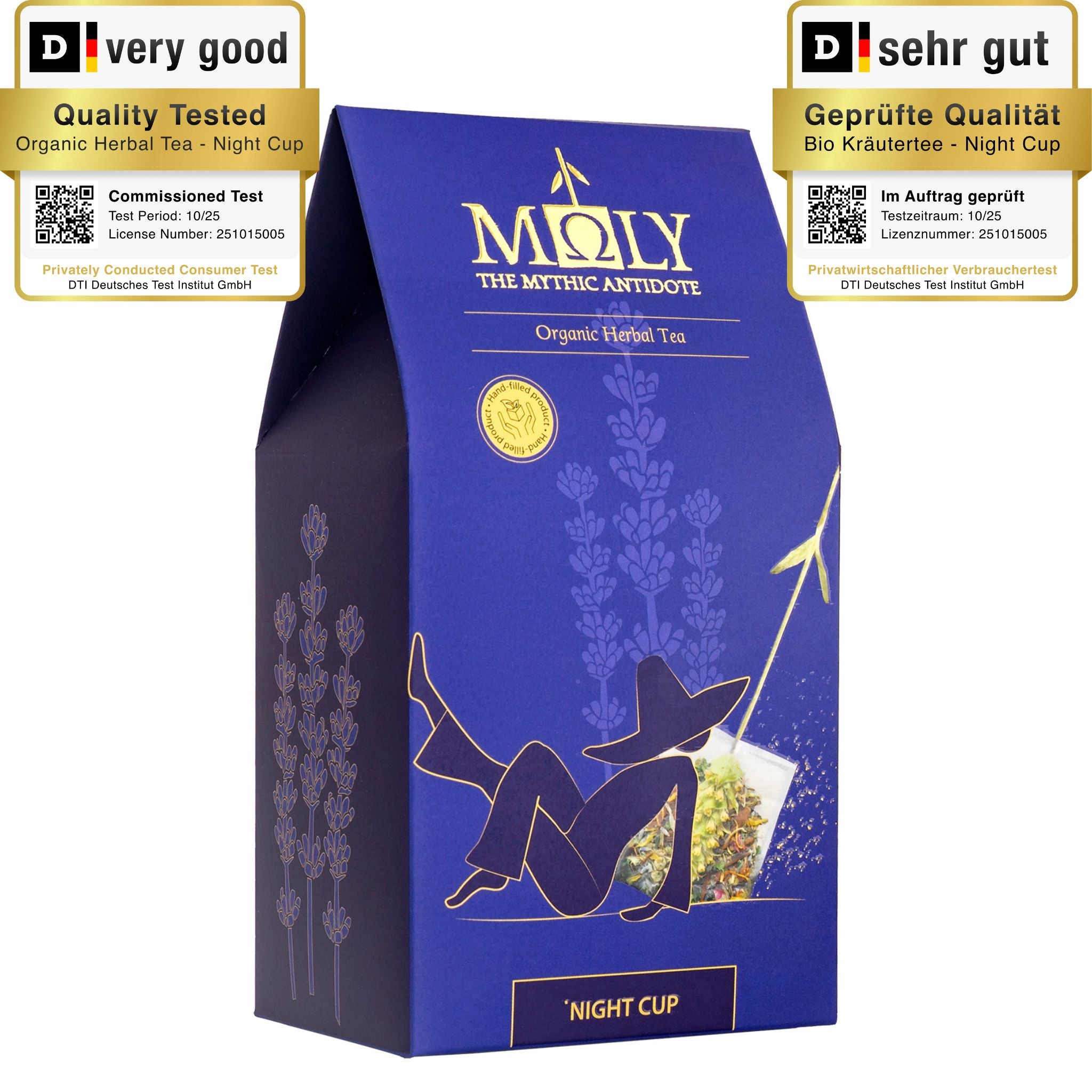 Eine lila Verpackung des MOLY Night Cup. Zentral ist ein Bild aufgedruckt, welches einen Teebeutel mit Inhalt zeigt aus dem der Stengel der Sideritis scardia (griechischer Bergtee) herausragt und  eine gezeichnete Person daneben liegt. 